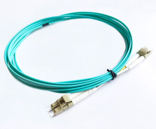 FTTH 2 밀리미터는 LC UPC 광 섬유용 패치 코드 MM OM3 50/125를 이중화합니다